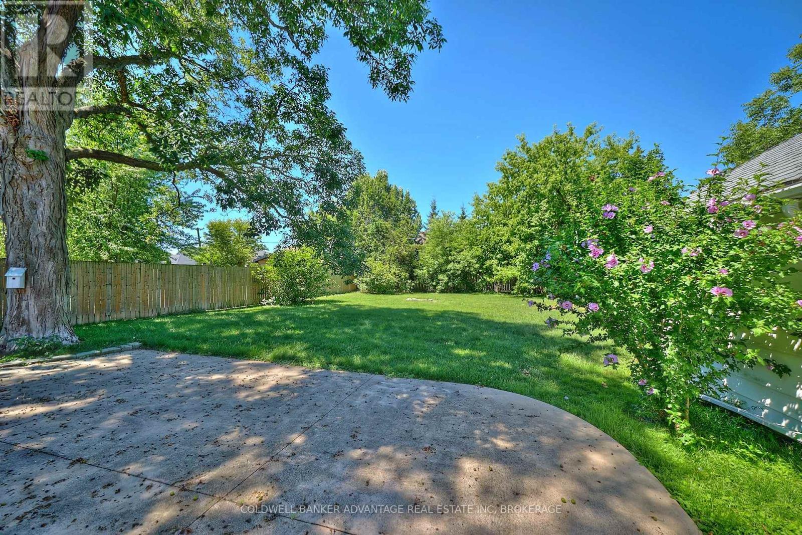 49 Carlton Avenue, Welland (N. Welland), ON - Outdoor