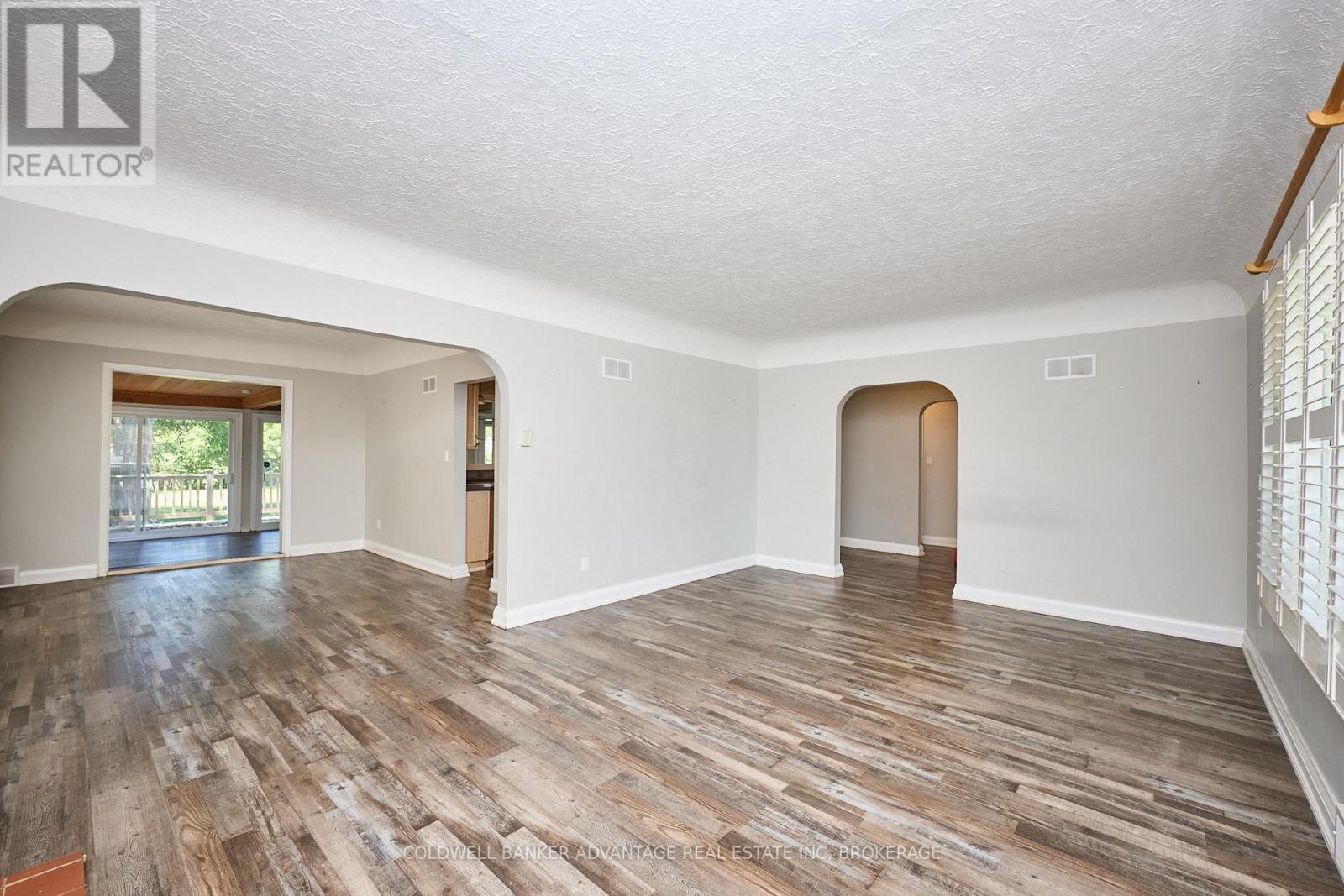 49 Carlton Avenue, Welland (N. Welland), ON - Indoor