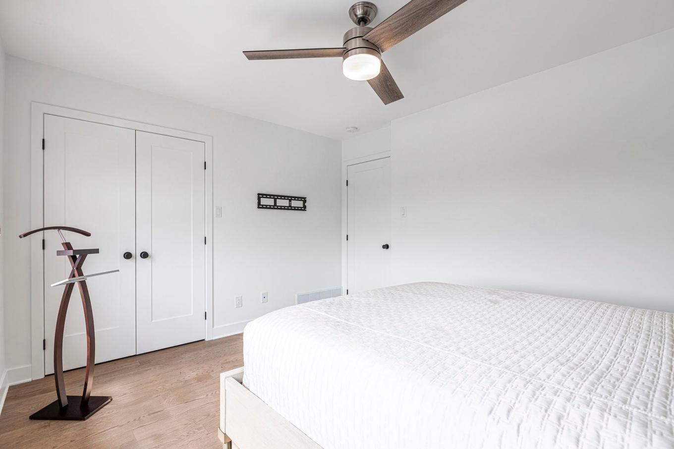 Bedroom - 1105 Rue Jean-Vallerand, Boucherville, QC - Indoor Photo Showing Bedroom