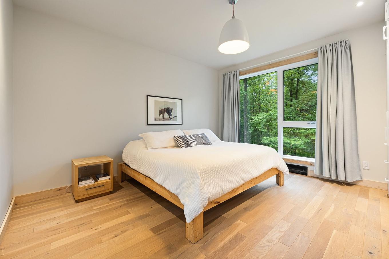 Chambre à coucher principale - 43 Rue Ducharme, Shefford, QC - Indoor Photo Showing Bedroom