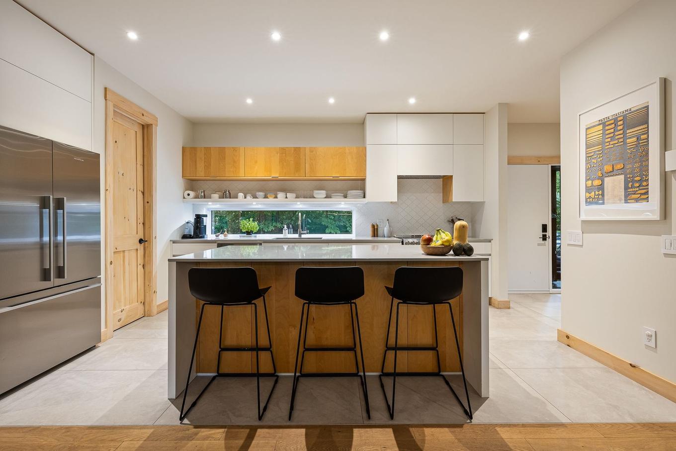 Cuisine - 43 Rue Ducharme, Shefford, QC - Indoor Photo Showing Kitchen