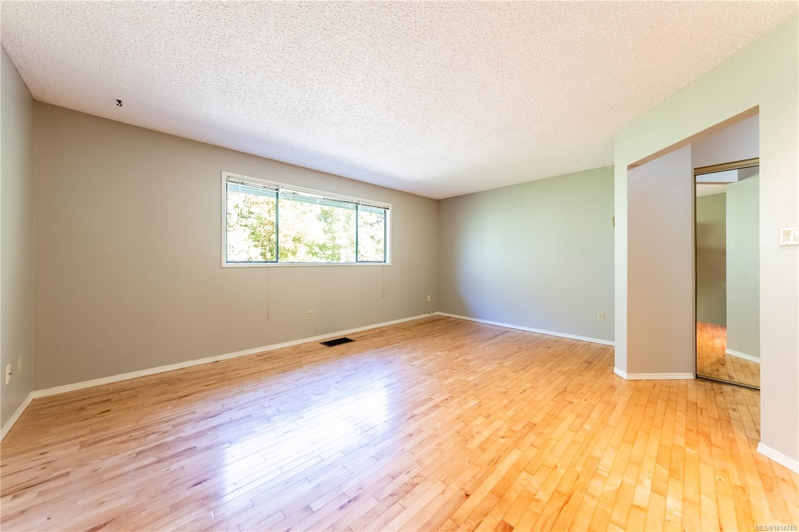 3521 Fairview Dr, Nanaimo, BC