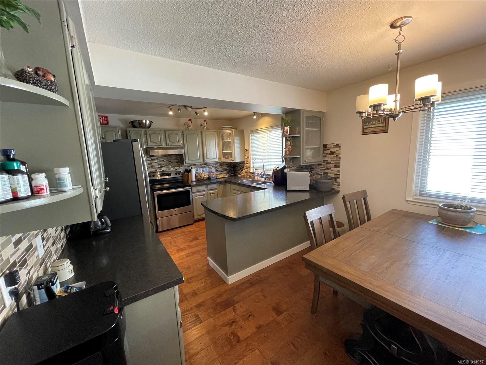 7130 Highland Dr, Port Hardy, BC