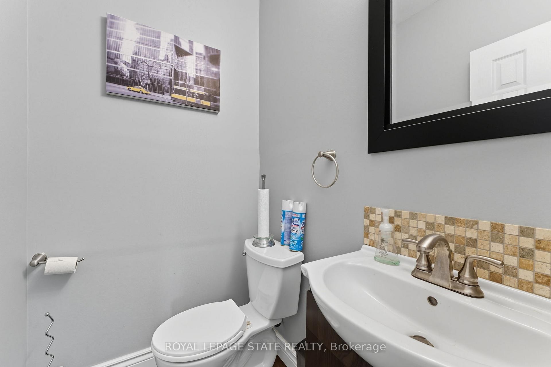 338 Trinity Church Road, Hamilton, ON