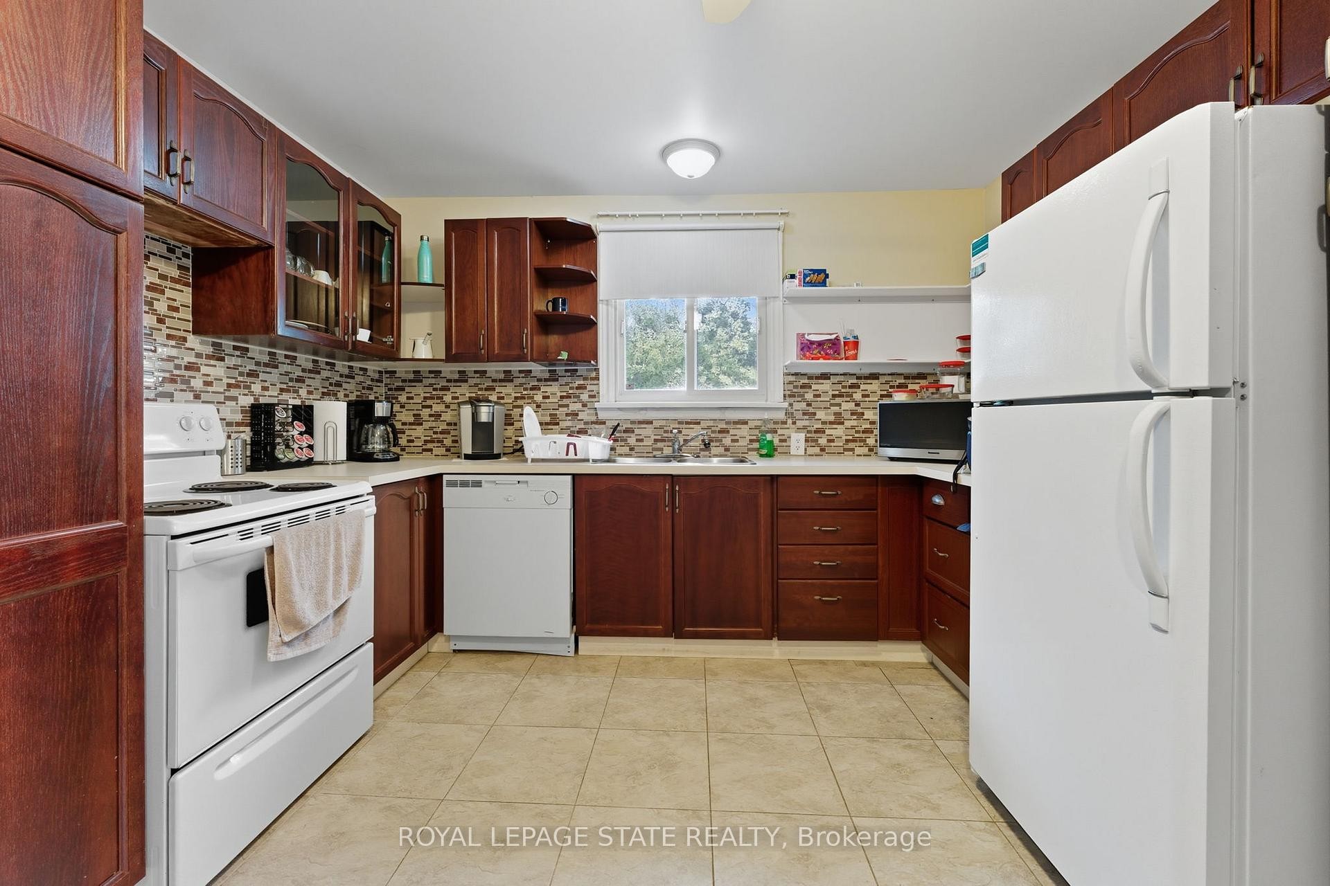 338 Trinity Church Road, Hamilton, ON