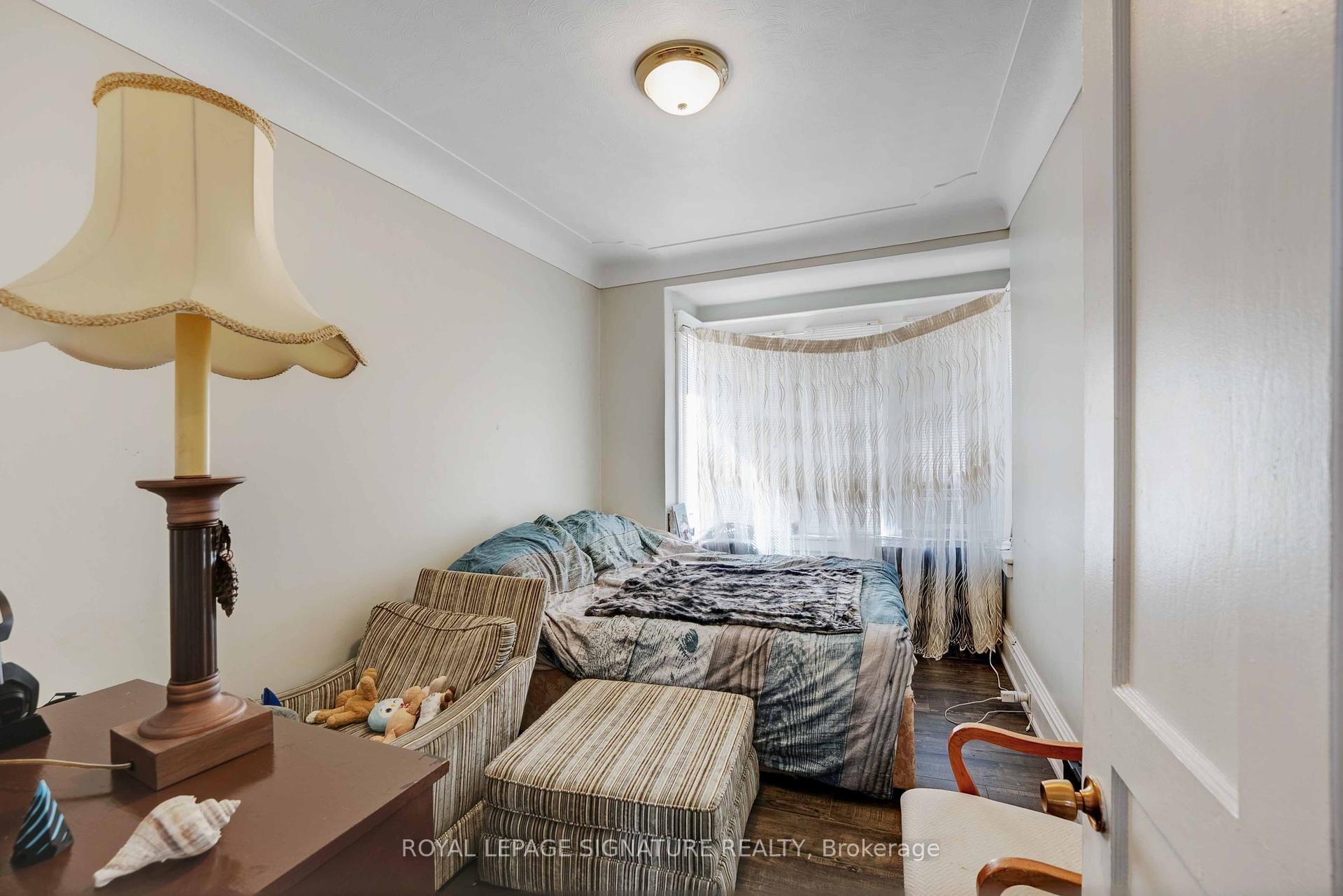 74 Kenilworth Avenue S, Hamilton, ON - Indoor Photo Showing Bedroom