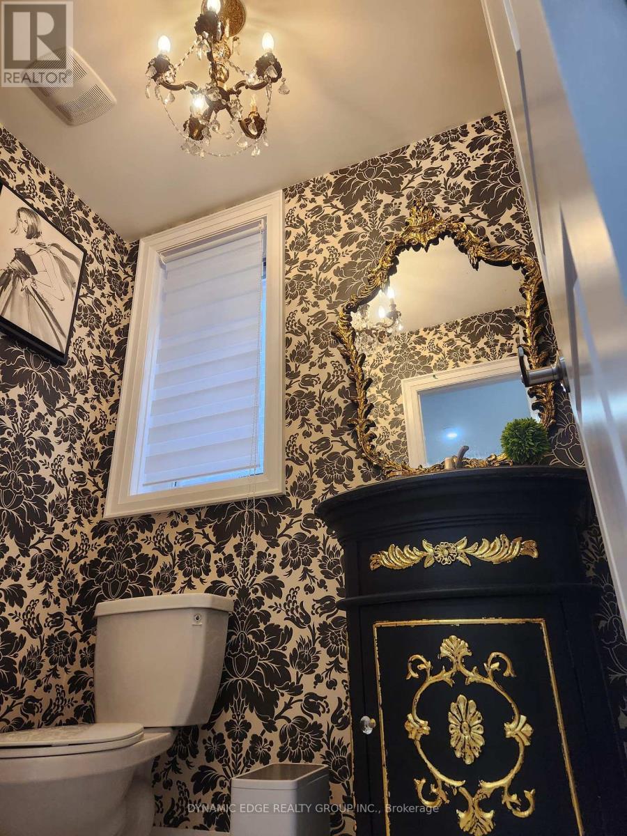 70 Elmhurst Street, Scugog, ON - Indoor Photo Showing Bathroom