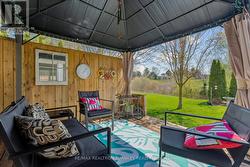 Peaceful retreat with all the conveniences -