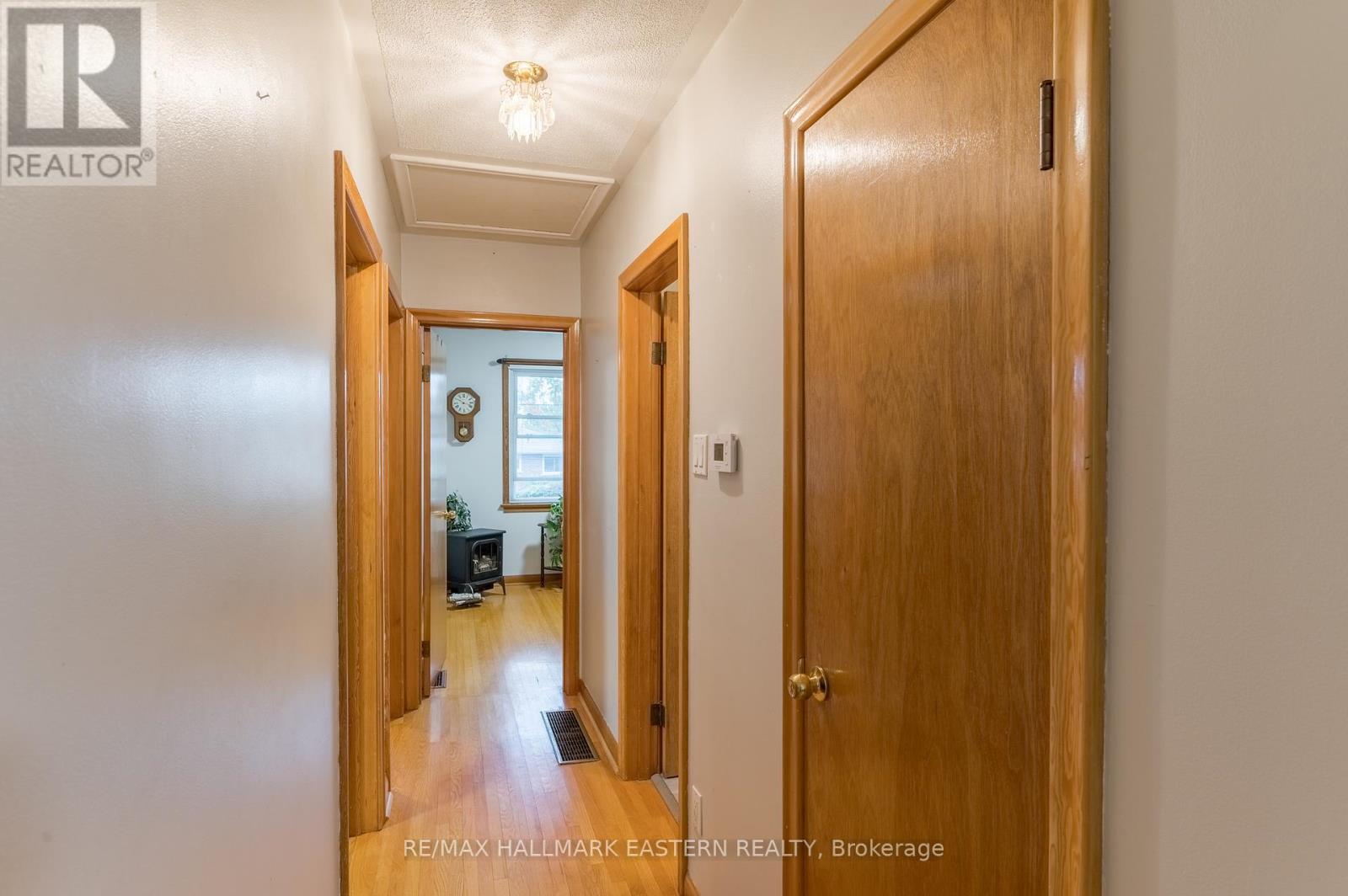 385 Bellevue Street, Peterborough (Northcrest Ward 5), ON - Indoor Photo Showing Other Room