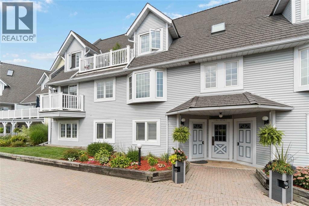 1510 Venetian Boulevard Unit# M7, Point Edward, ON - Outdoor With Balcony