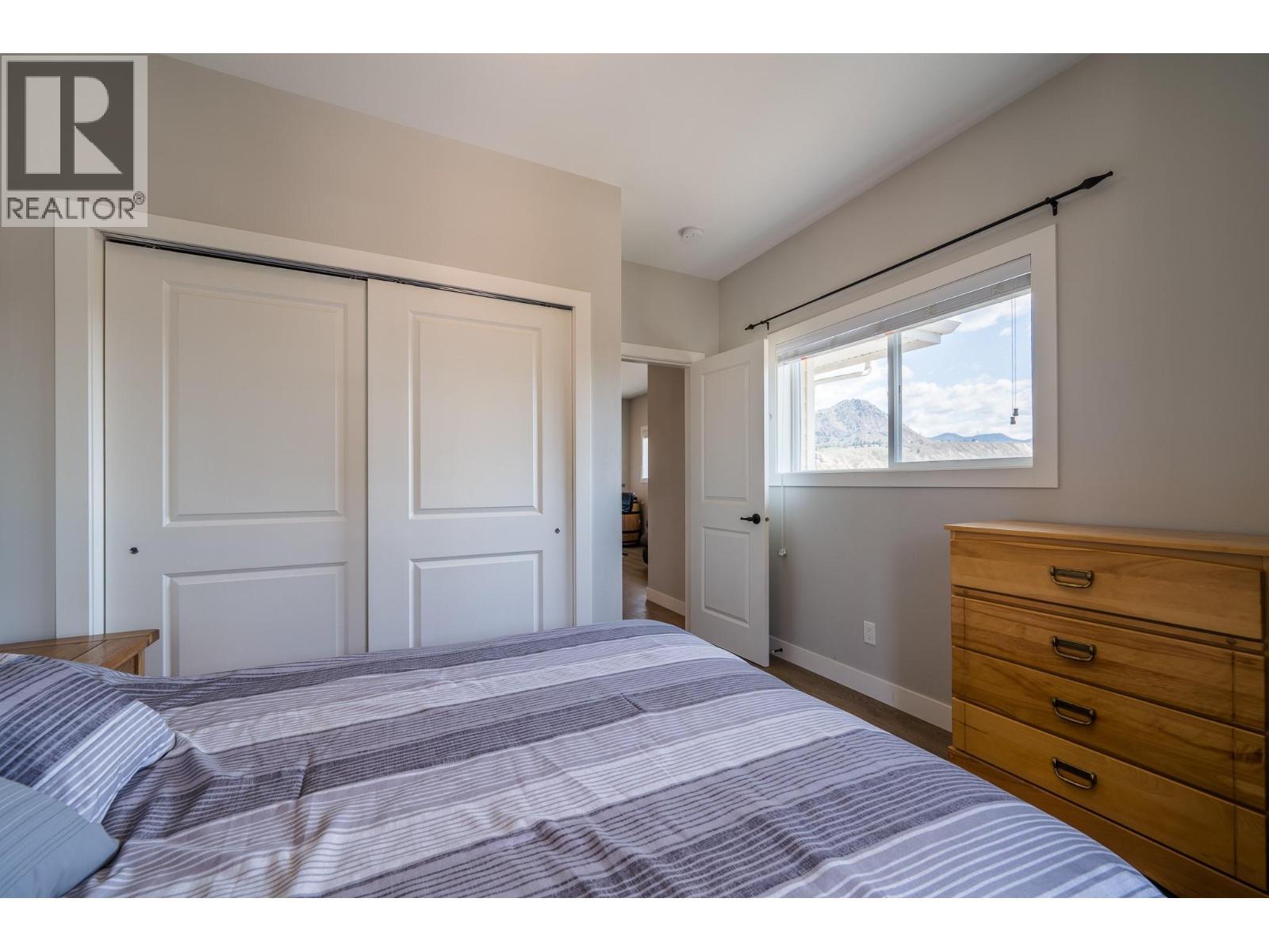 5170 Dallas Drive Unit# 521, Kamloops, BC - Indoor Photo Showing Bedroom