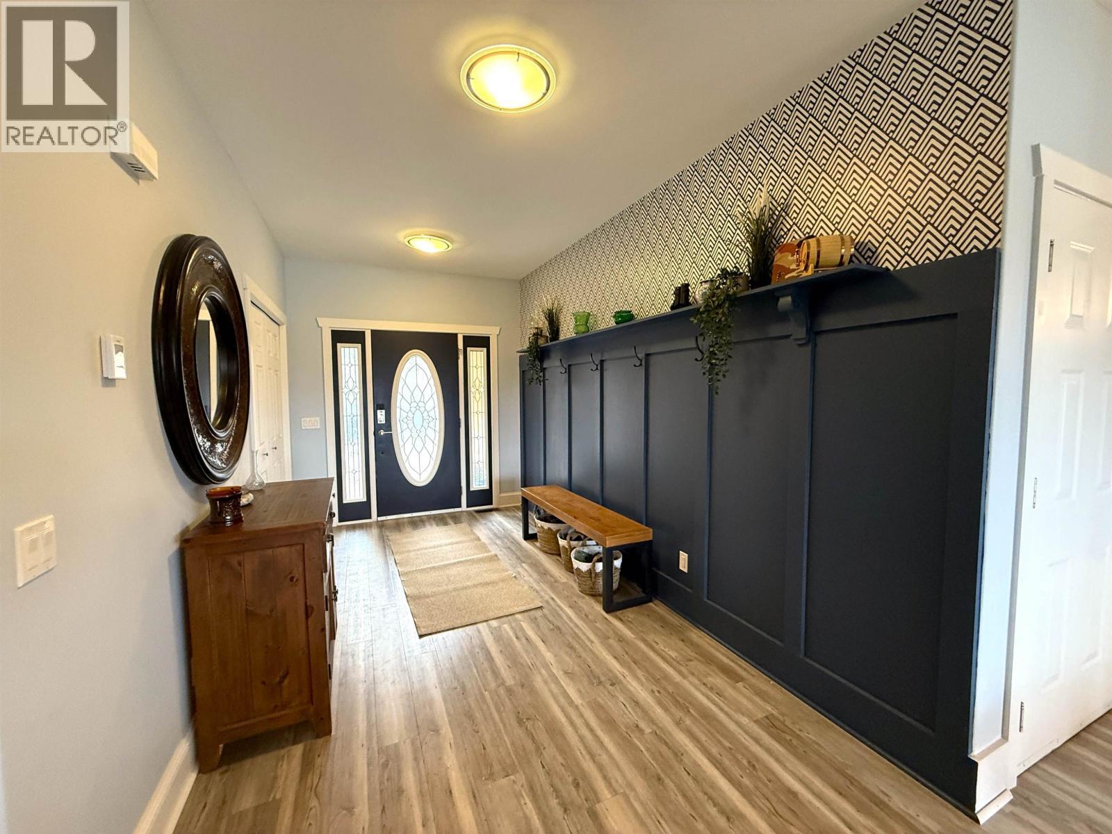 4849 Bryan Crescent, 108 Mile Ranch, BC - Indoor Photo Showing Other Room