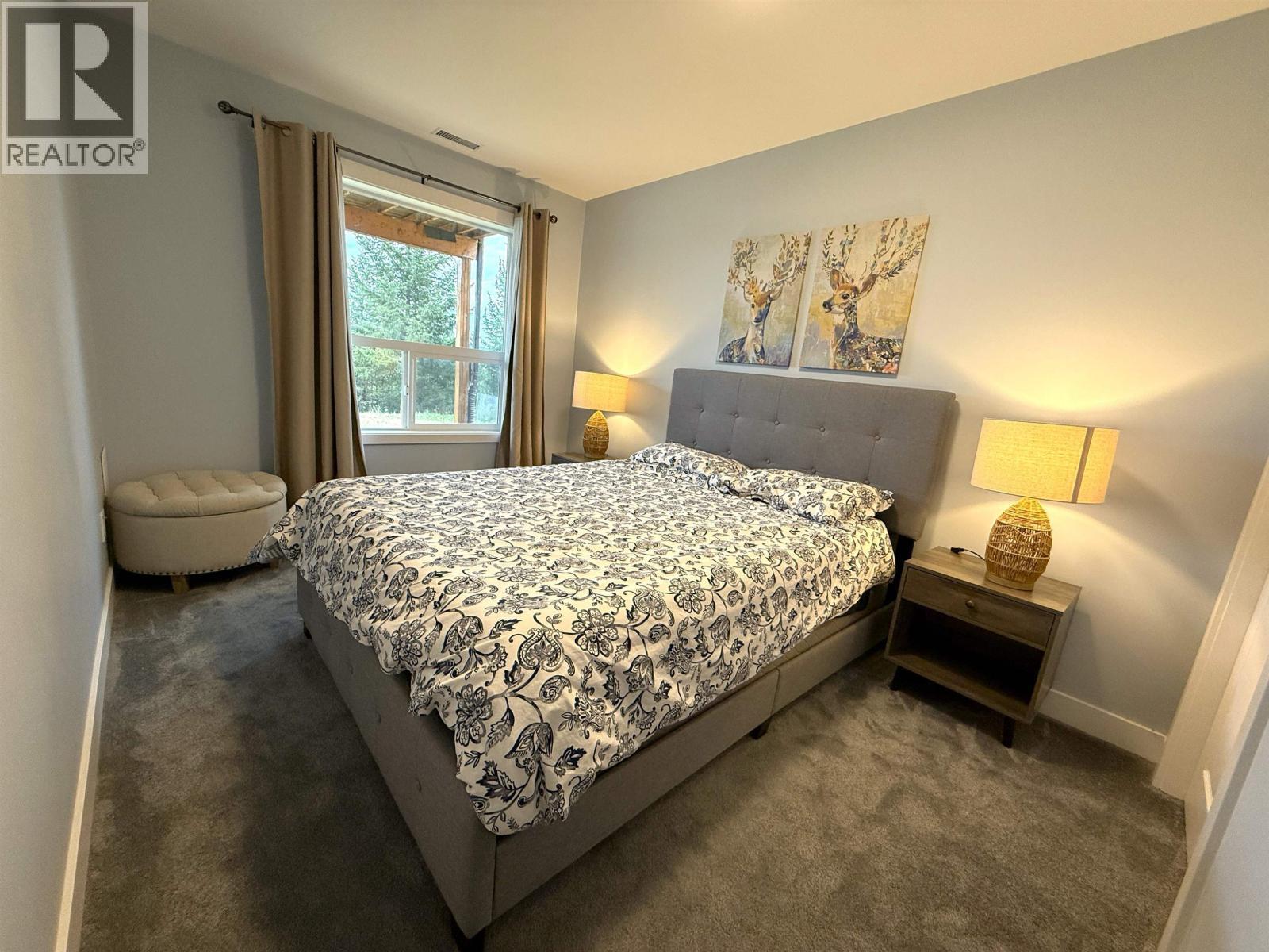 4849 Bryan Crescent, 108 Mile Ranch, BC - Indoor Photo Showing Bedroom