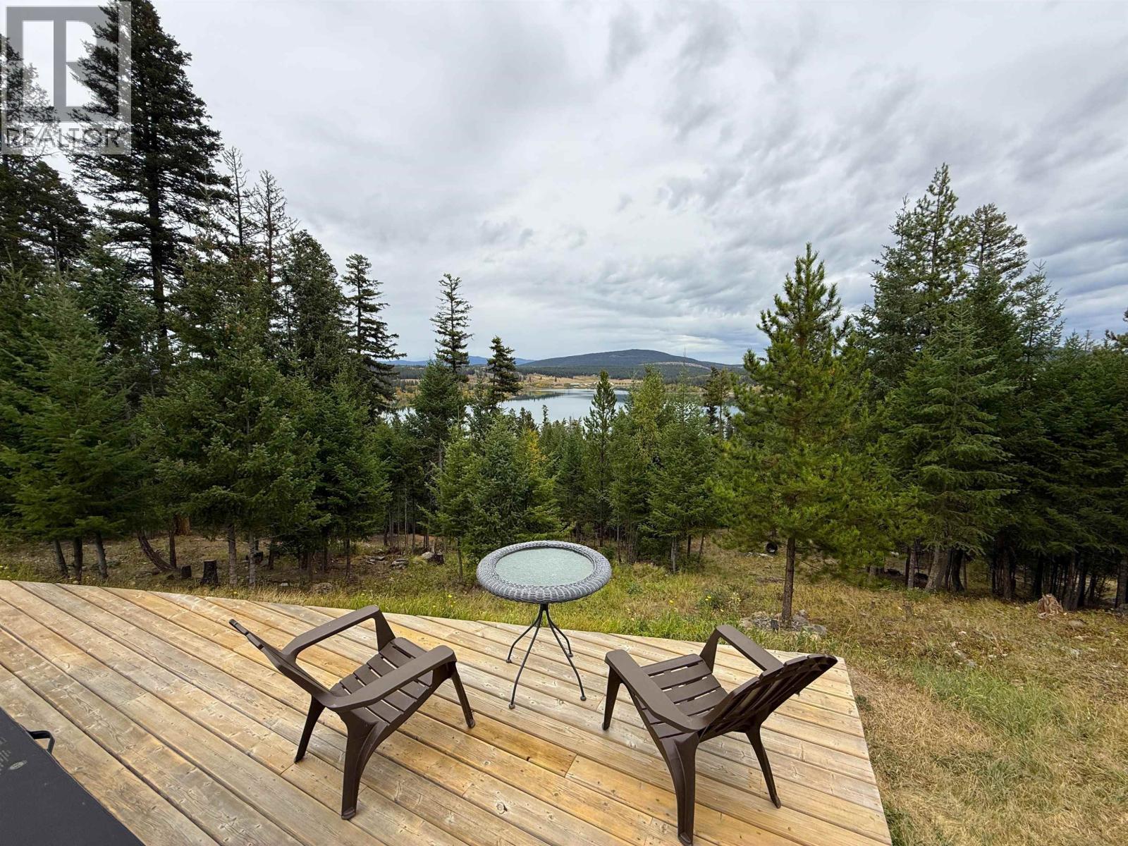 4849 Bryan Crescent, 108 Mile Ranch, BC - Outdoor With Deck Patio Veranda