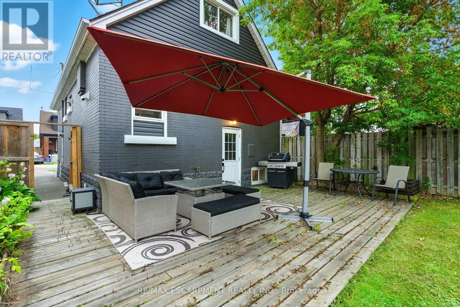 85 Crosthwaite Avenue N, Hamilton, ON - Outdoor With Deck Patio Veranda With Exterior