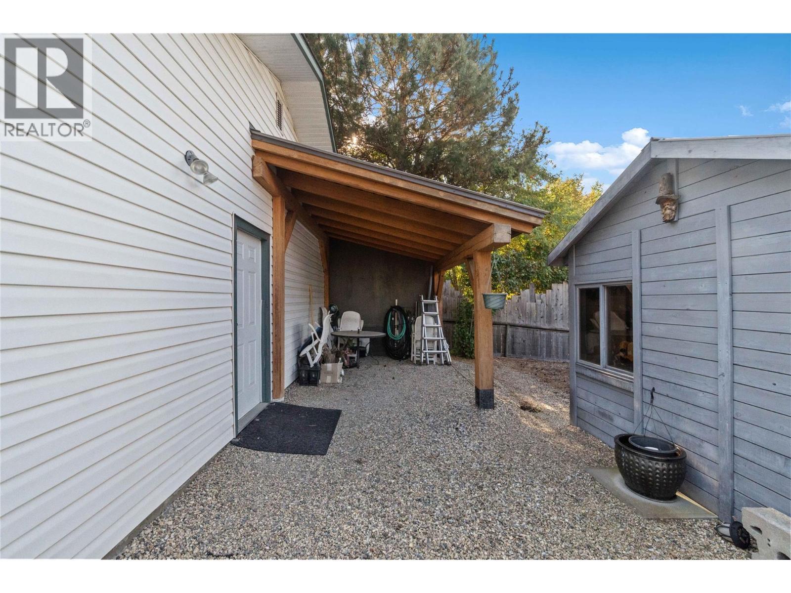 760 Mobley Road, Tappen, BC - Outdoor With Exterior