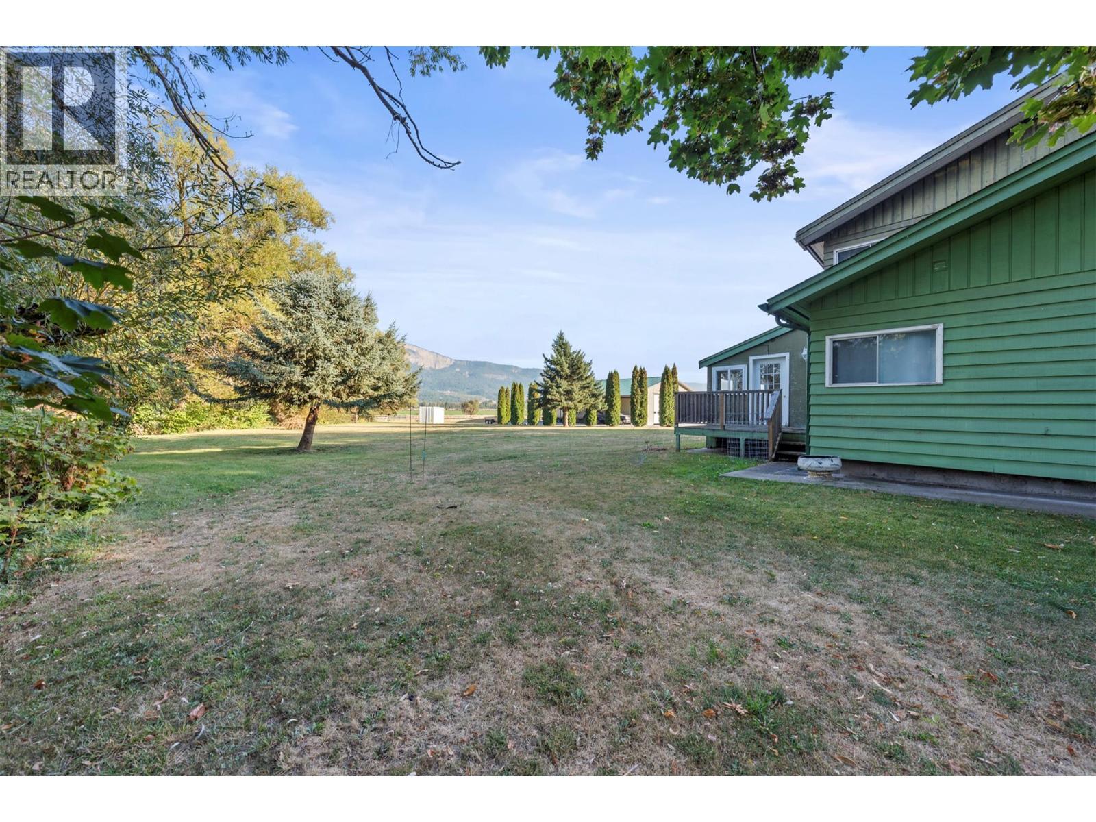 6619 Highway 97A Highway N, Enderby, BC - Outdoor