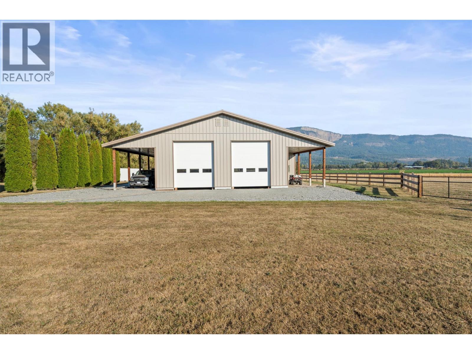 6619 Highway 97A Highway N, Enderby, BC - Outdoor