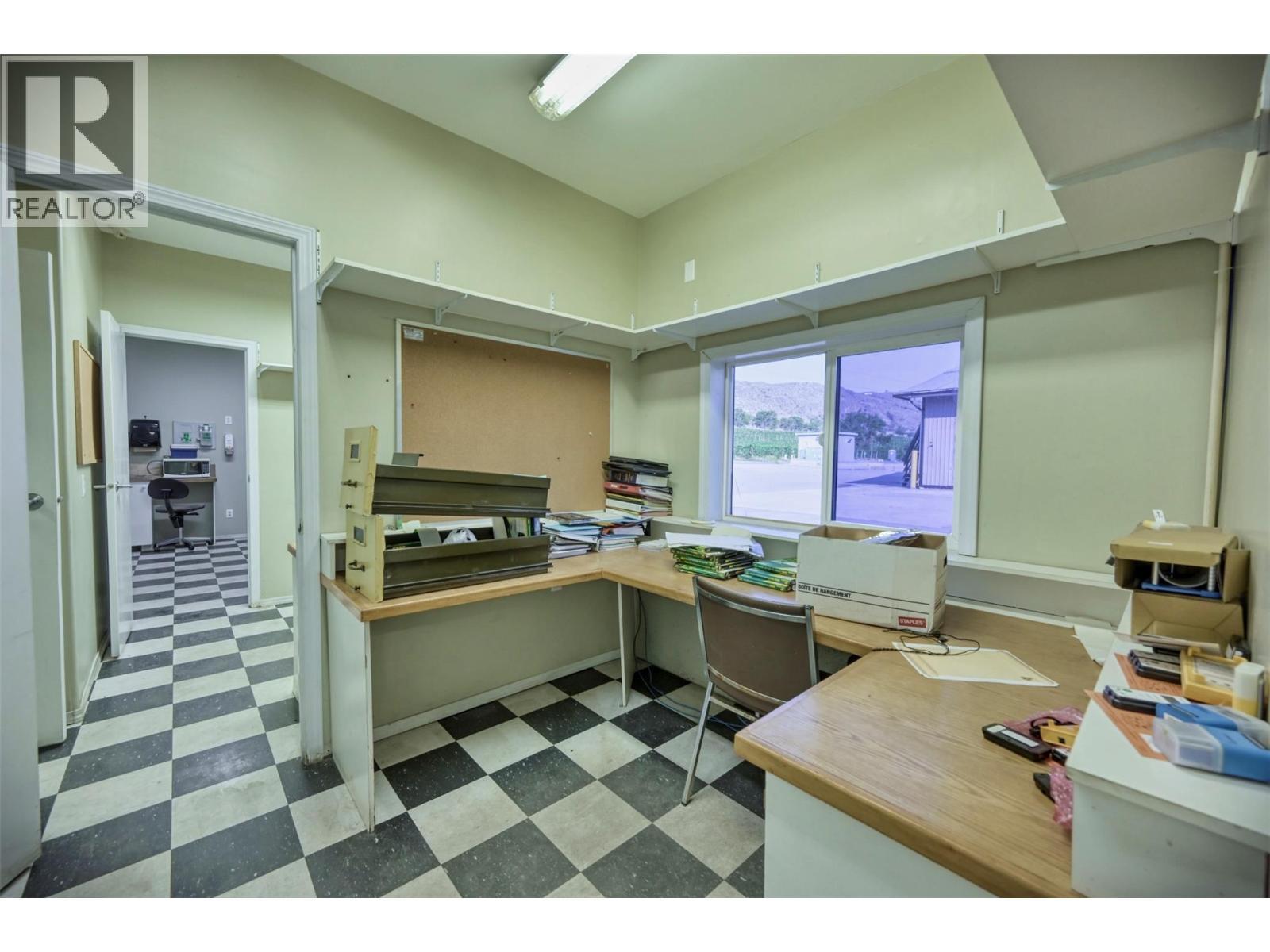 17202 97 Highway, Osoyoos, BC