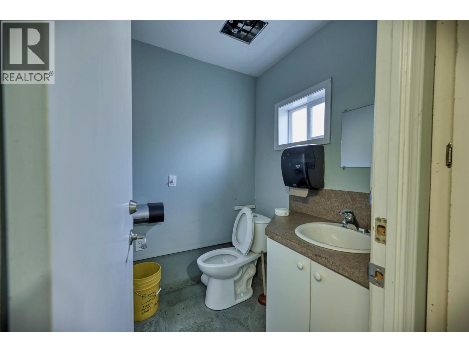 17202 97 Highway, Osoyoos, BC