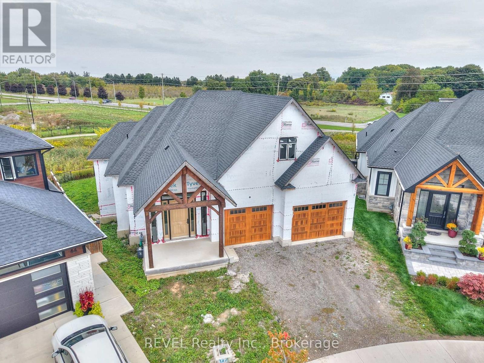 62 Bergenstein Crescent, Pelham (Fonthill), ON - Outdoor