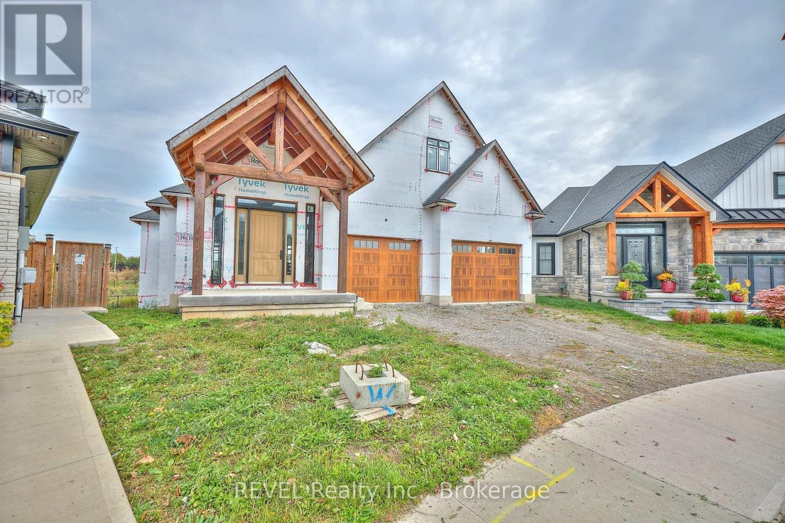 62 Bergenstein Crescent, Pelham (Fonthill), ON - Outdoor With Facade