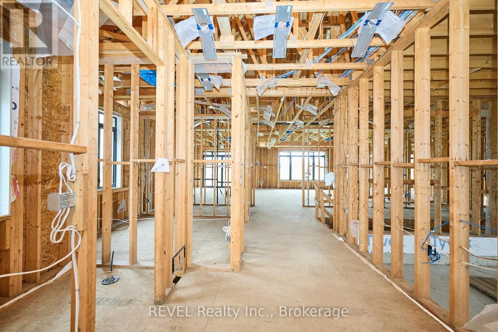 FRONT ENTRANCE - 62 Bergenstein Crescent, Pelham (Fonthill), ON - Indoor