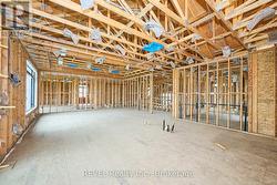 KITCHEN/GREAT ROOM -