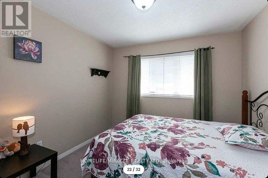 36 Bramcedar Crescent, Brampton, ON - Indoor Photo Showing Bedroom