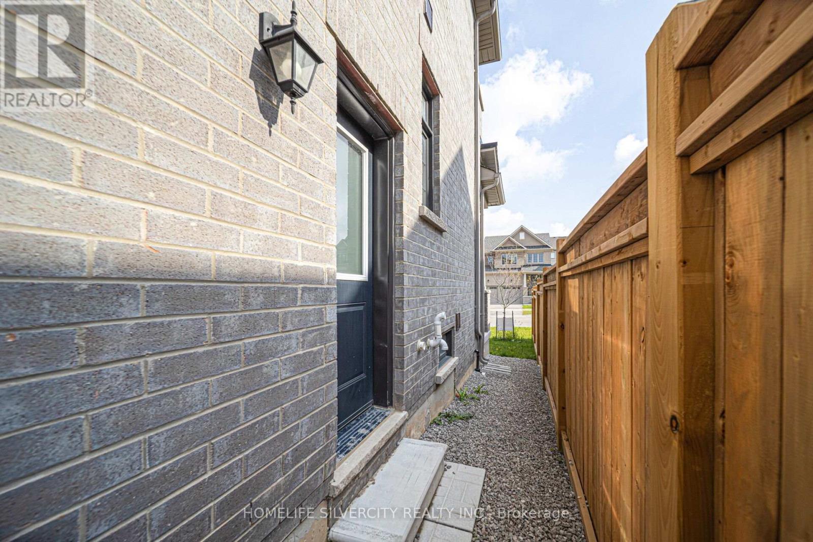 26 Sassafrass Road, Springwater, ON - Outdoor With Exterior