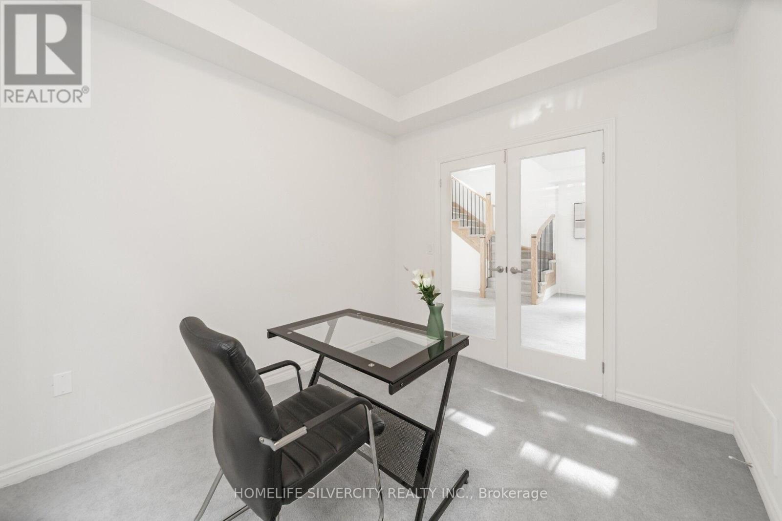 26 Sassafrass Road, Springwater, ON - Indoor