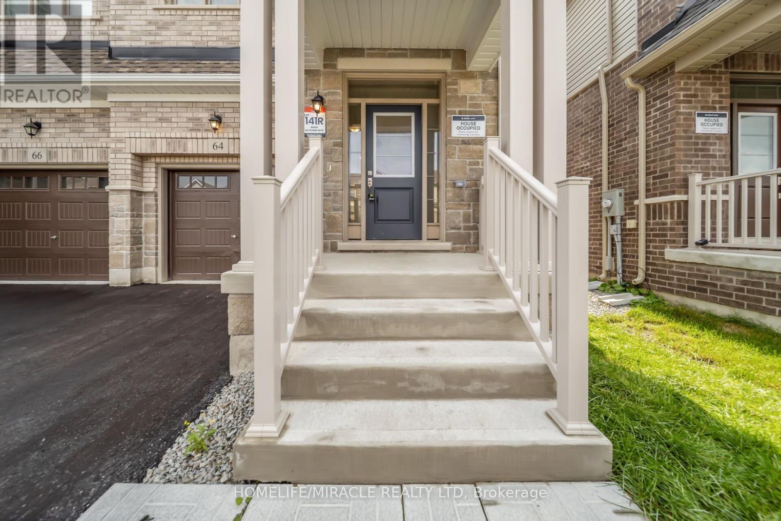 64 Phoenix Boulevard, Barrie, ON - Outdoor