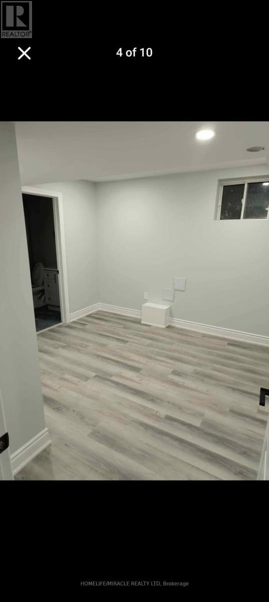 69 Enford Crescent, Brampton, ON - Indoor Photo Showing Other Room