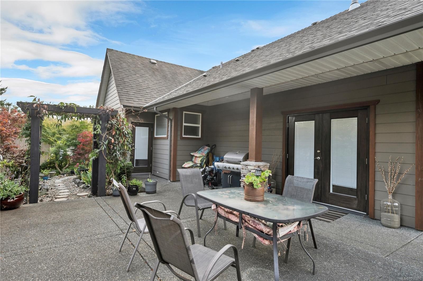 111 Petersen Rd South, Campbell River, BC