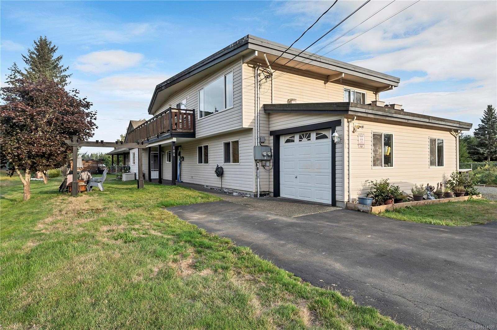 111 Petersen Rd South, Campbell River, BC