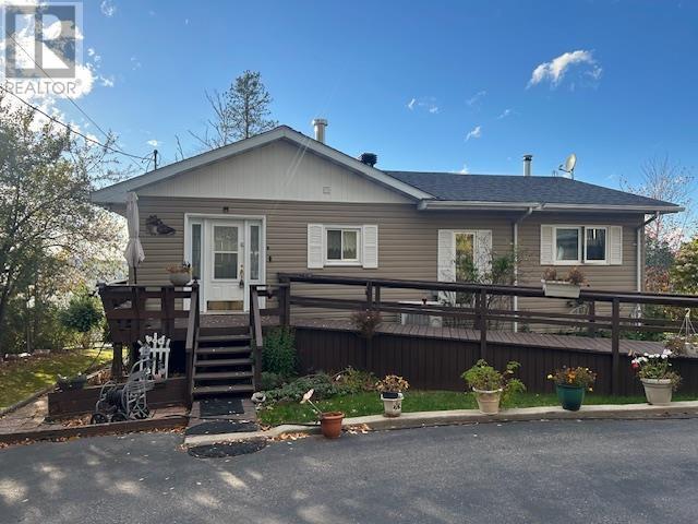 345 Dead End Rd, Harmony Beach, ON - Outdoor With Deck Patio Veranda