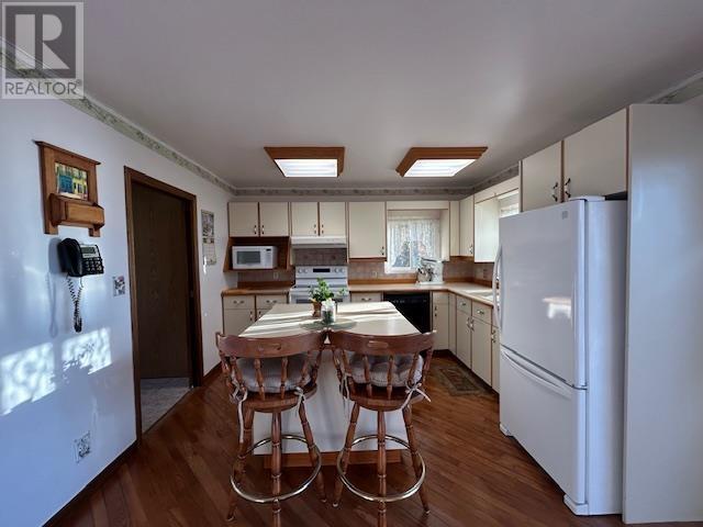 345 Dead End Rd, Harmony Beach, ON - Indoor