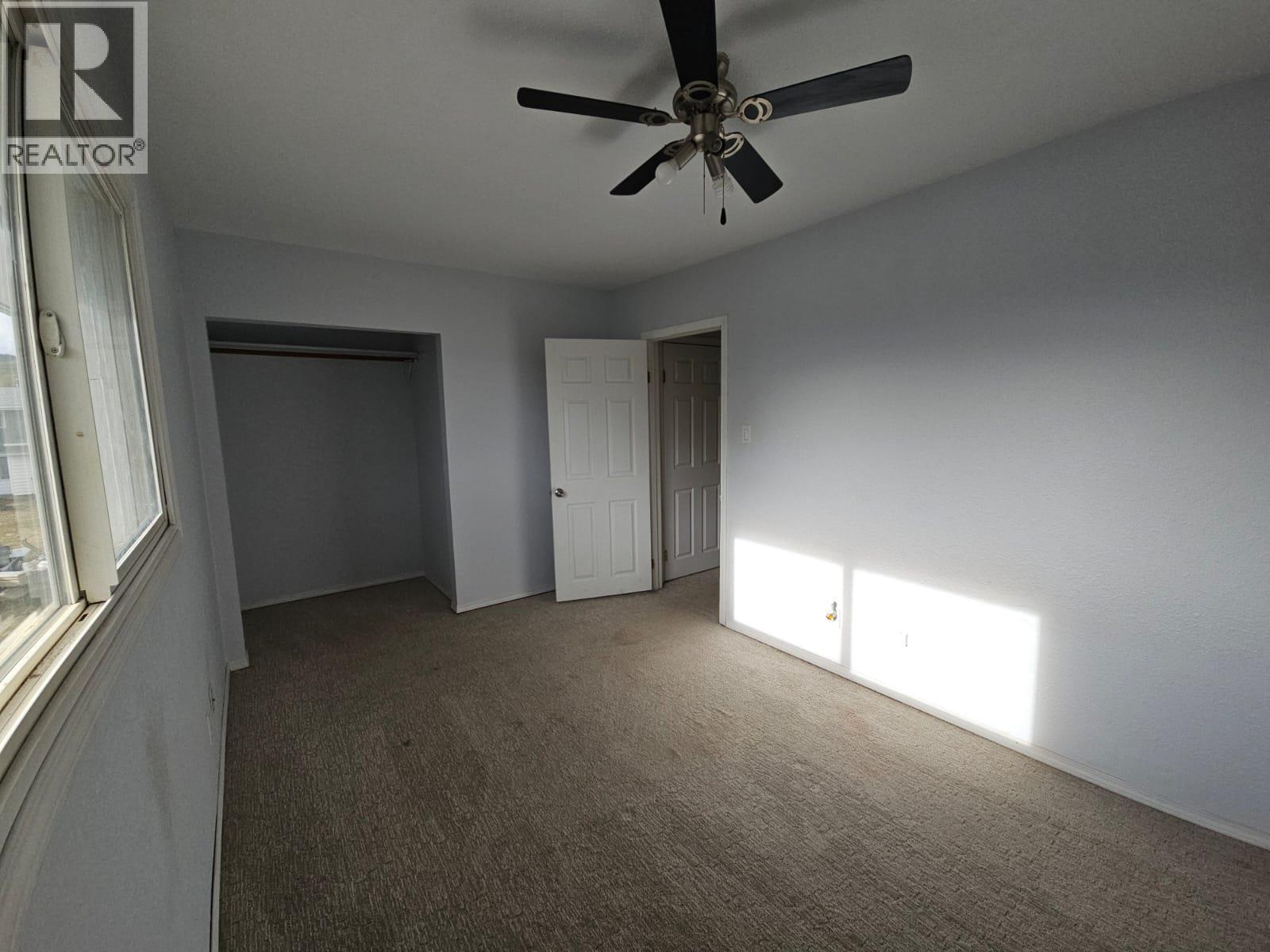 140-5100 53 Street Sw, Chetwynd, BC - Indoor Photo Showing Other Room