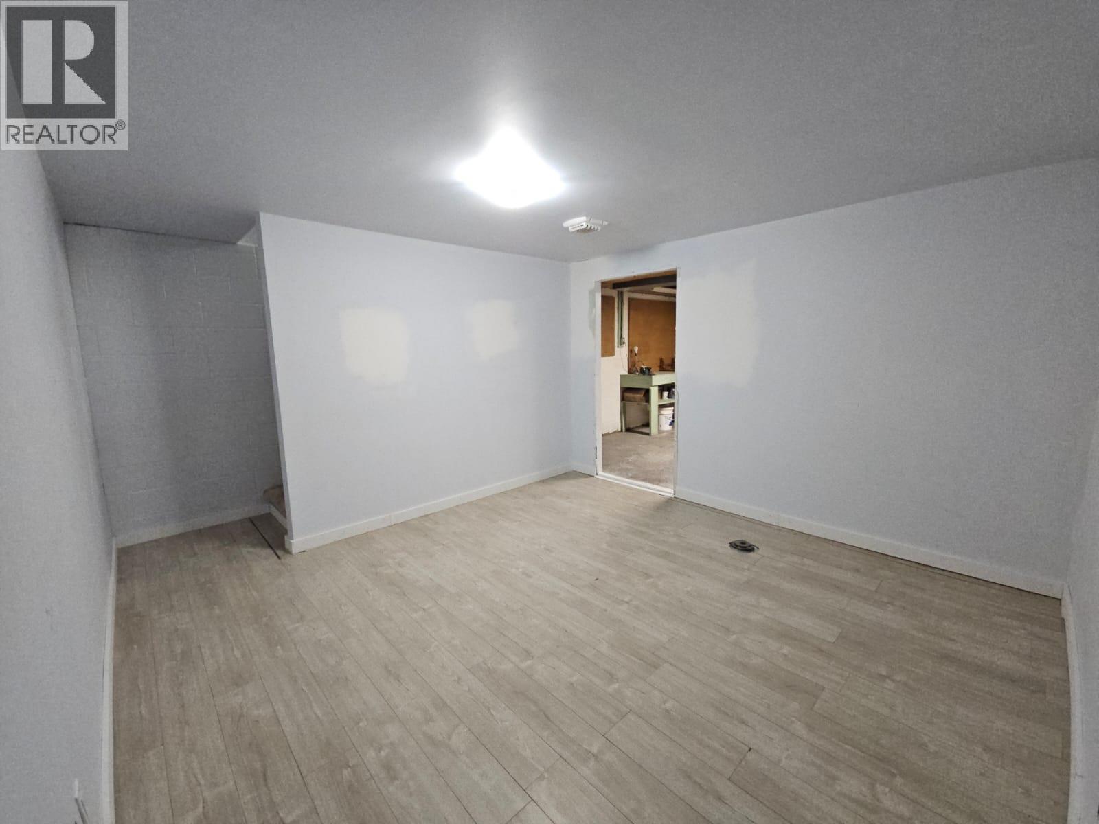 140-5100 53 Street Sw, Chetwynd, BC - Indoor Photo Showing Other Room