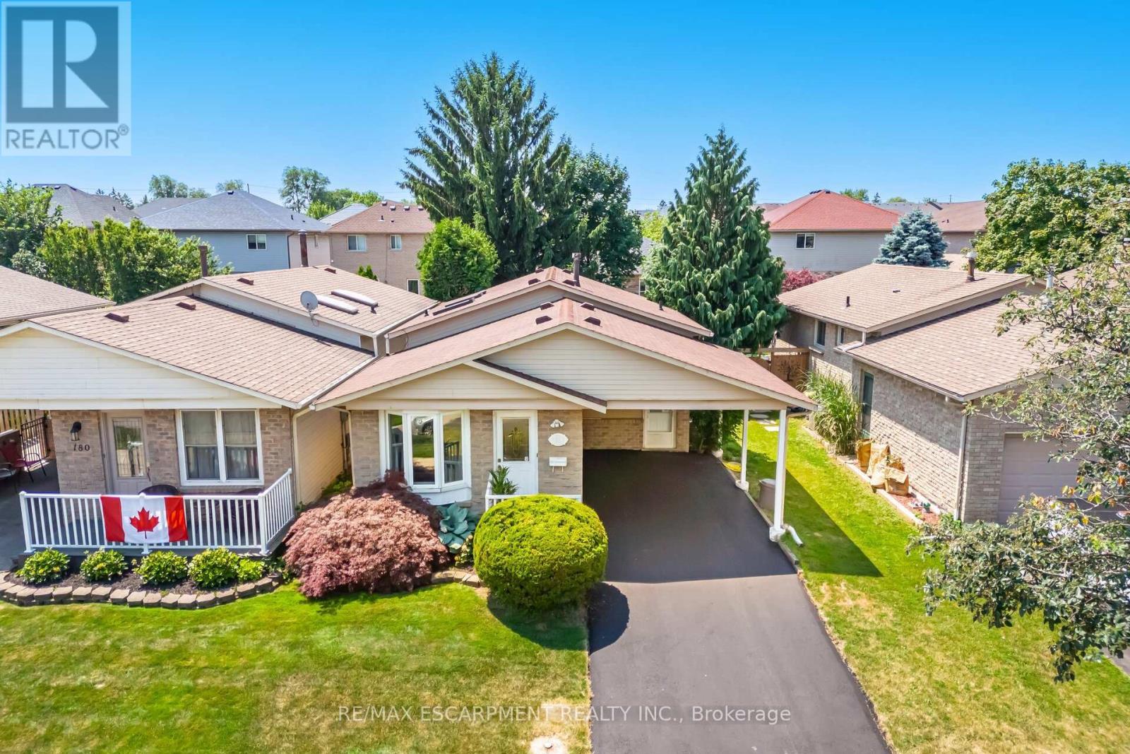 178 Athenia Drive, Hamilton, ON - Outdoor With Deck Patio Veranda