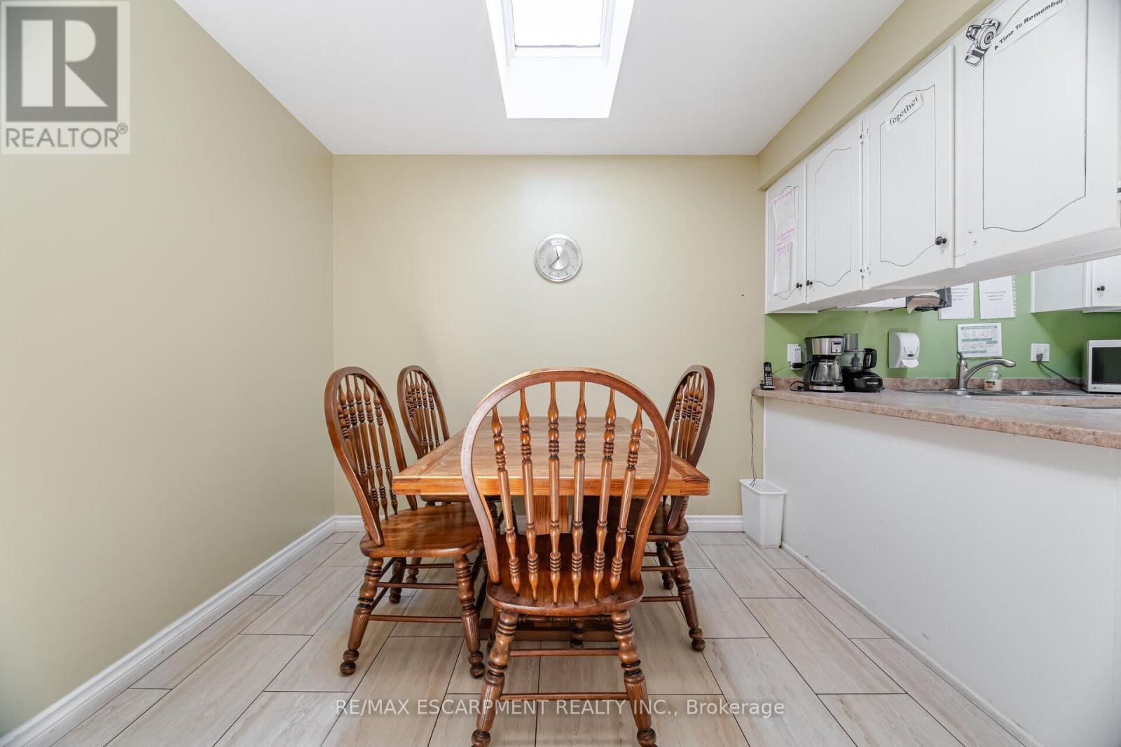 178 Athenia Drive, Hamilton, ON - Indoor