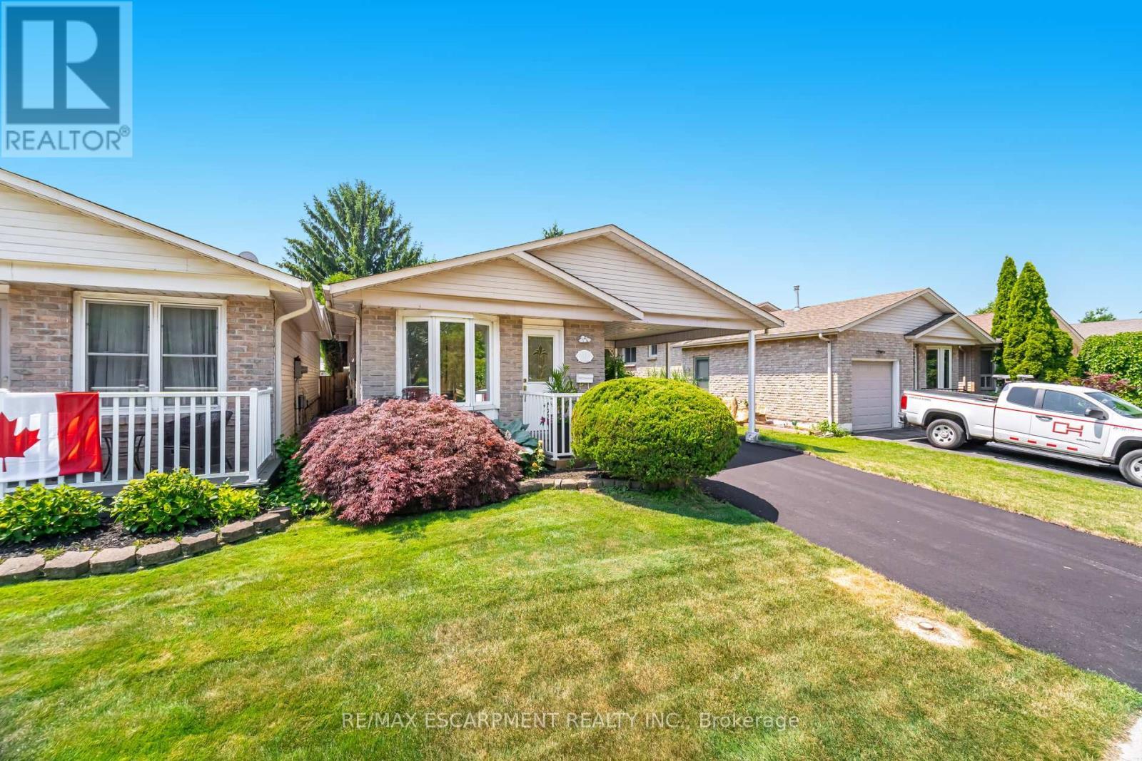 178 Athenia Drive, Hamilton, ON - Outdoor