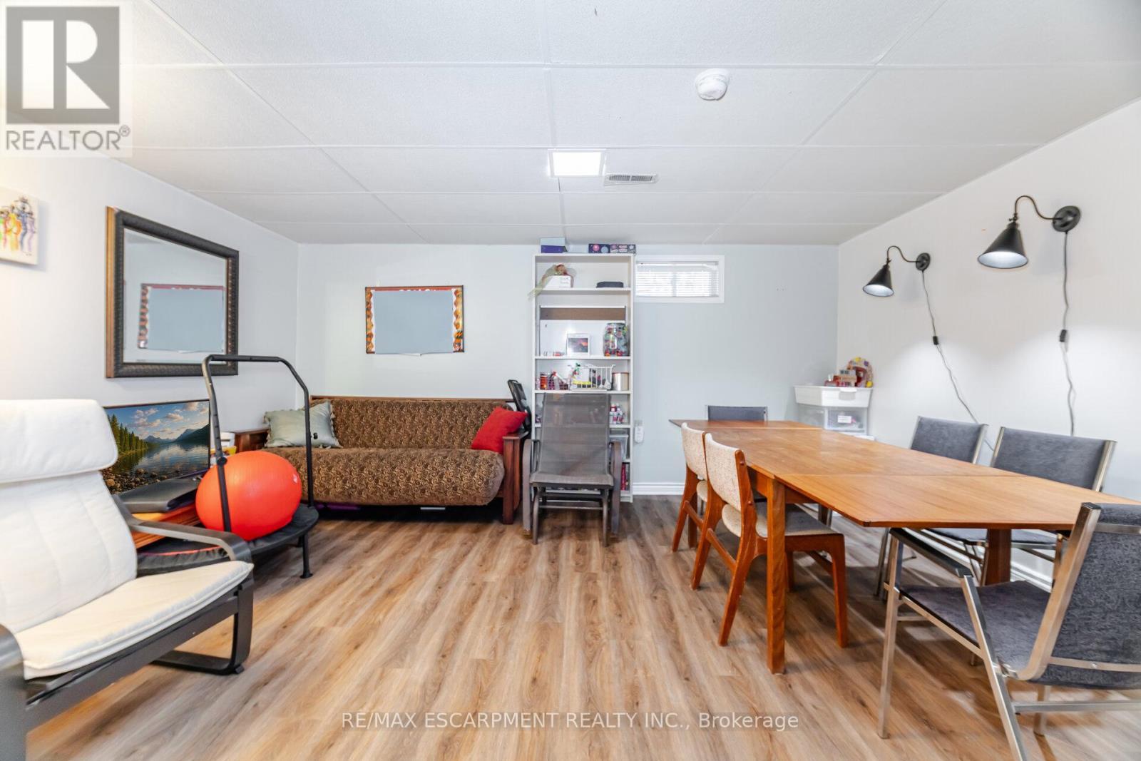 178 Athenia Drive, Hamilton, ON - Indoor