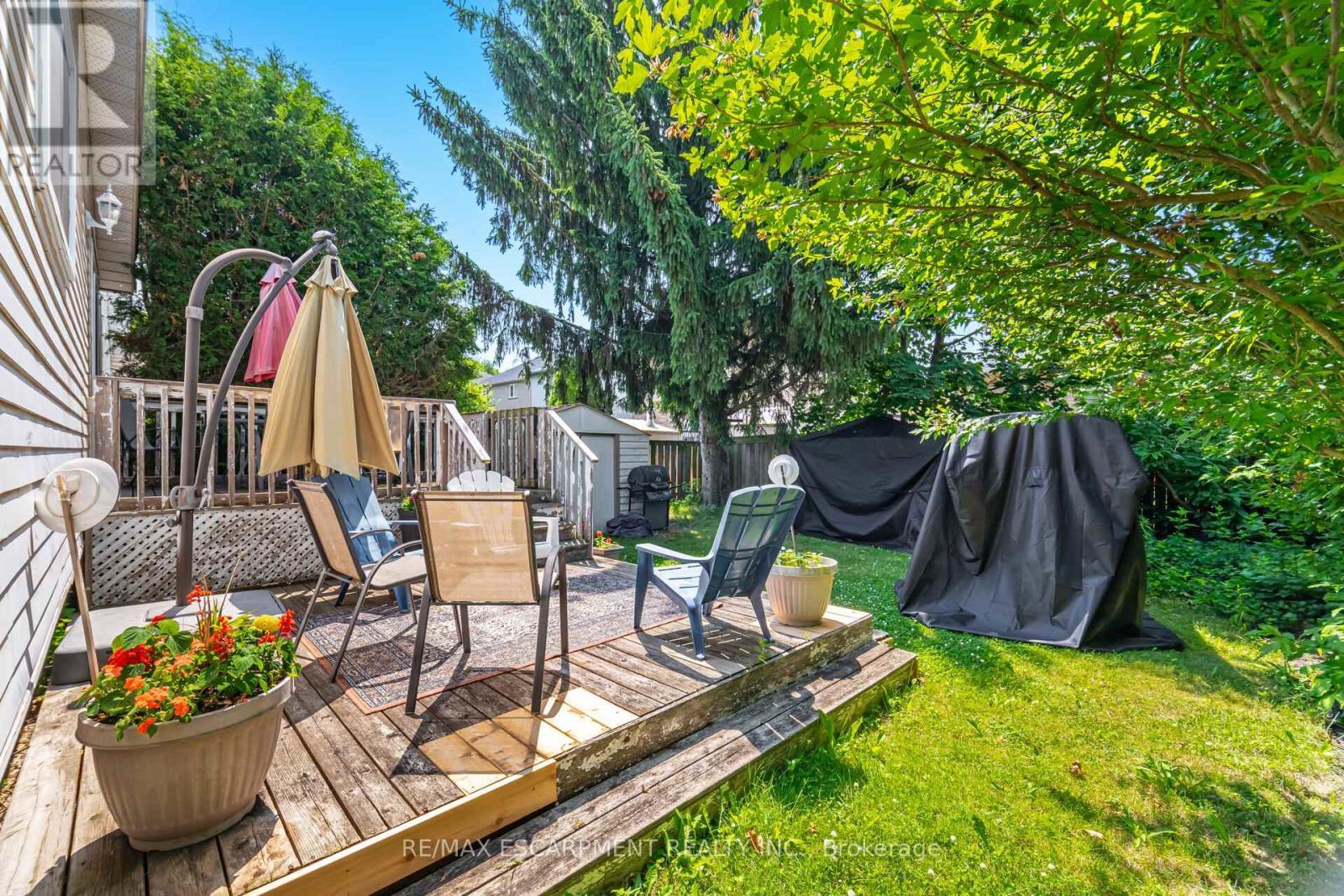 178 Athenia Drive, Hamilton, ON - Outdoor With Deck Patio Veranda