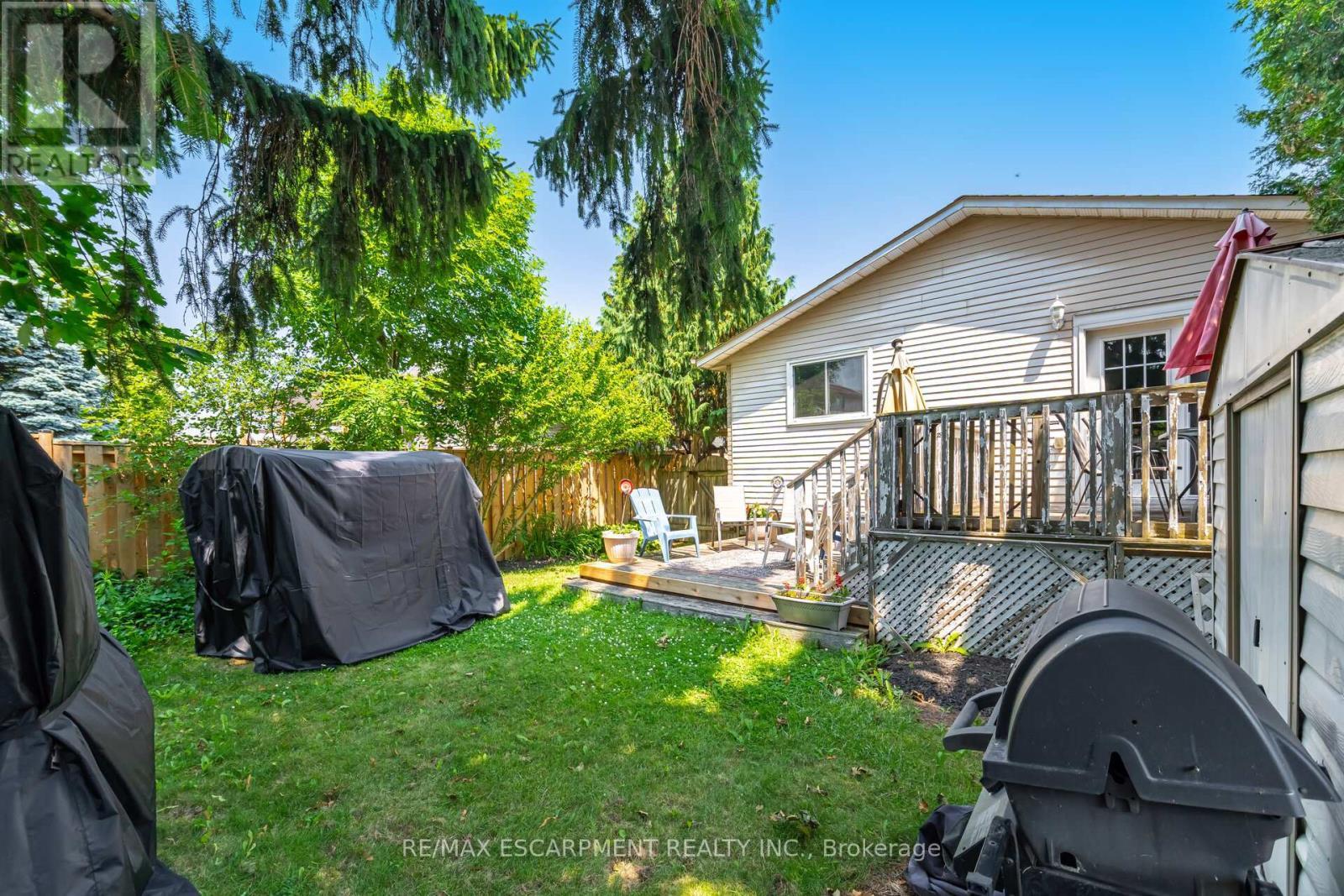 178 Athenia Drive, Hamilton, ON - Outdoor With Deck Patio Veranda