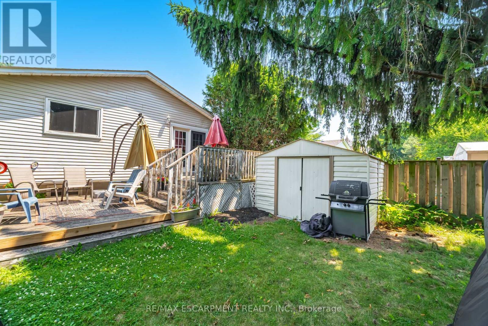178 Athenia Drive, Hamilton, ON - Outdoor With Deck Patio Veranda
