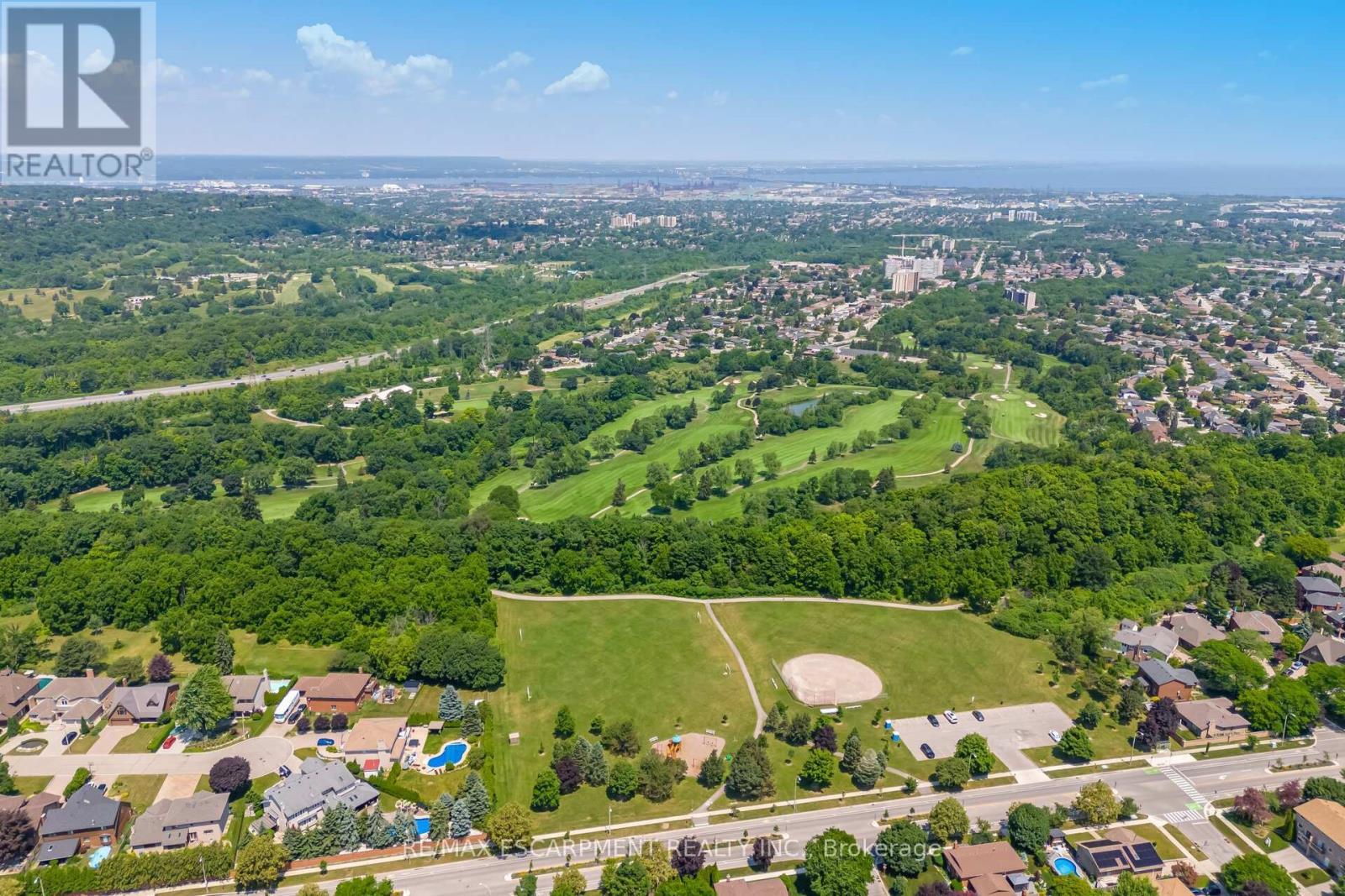 178 Athenia Drive, Hamilton, ON - Outdoor With View