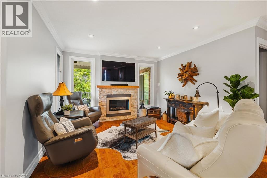 343 George Street N Unit# 1, Cambridge, ON - Indoor Photo Showing Living Room With Fireplace
