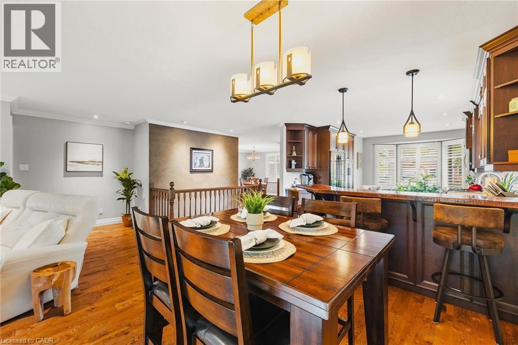 343 George Street N Unit# 1, Cambridge, ON - Indoor Photo Showing Dining Room