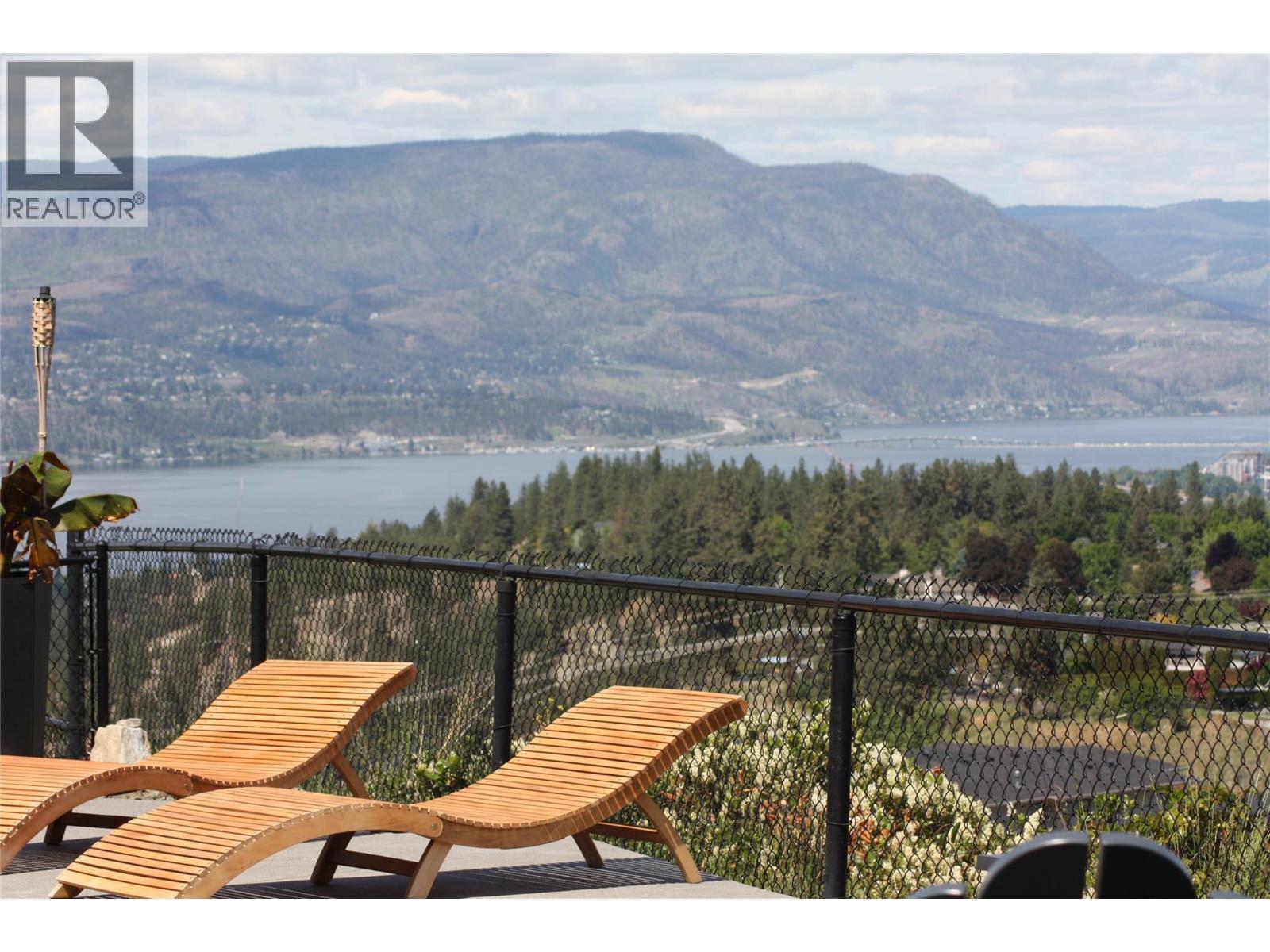 1612 Vincent Place, Kelowna, BC - Outdoor With Body Of Water With View